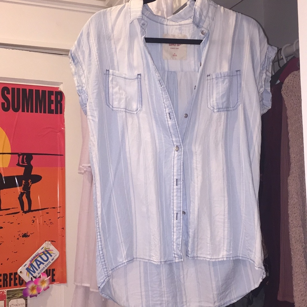 T-shirt blouse